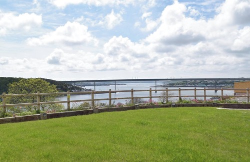 Milford Haven Cottage | 1 bedroom accommodation in Burton