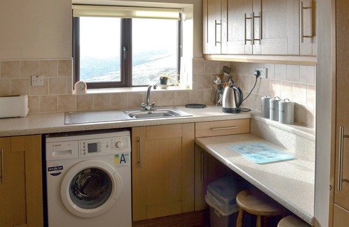 Hollinsclough Cottage | 1 bedroom accommodation in Quarnford, near Buxton