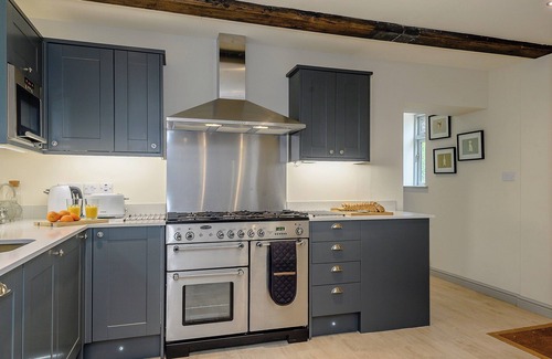 Louth Cottage | 1 bedroom accommodation in Welton le Wold, near Louth