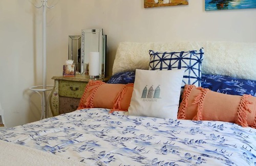 Newton Cottage | 1 bedroom accommodation in Blackness, near Linlithgow