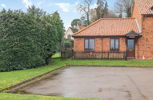 Norwich Cottage | 1 bedroom accommodation in Horsford, near Norwich