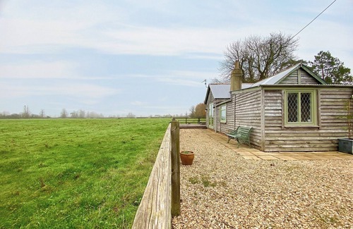 Swindon Cottage | 1 bedroom accommodation in Purton