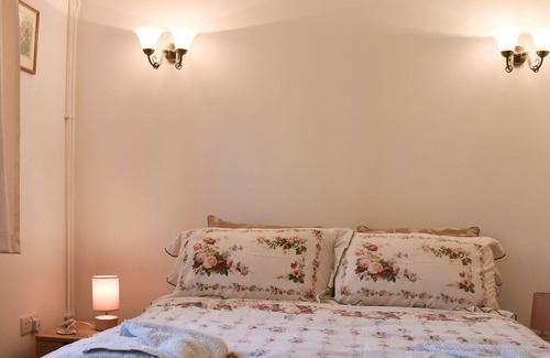 Pentrich Cottage | 1 bedroom accommodation in Hartshay, near Peak District