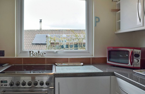 Mumbles Cottage | 1 bedroom accommodation in Mumbles, near Swansea