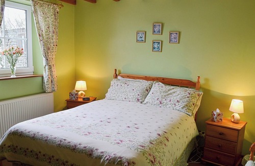 Worton Cottage | 1 bedroom accommodation in Gunnerside, near Reeth