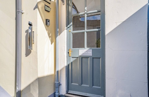 Raglan Cottage | 1 bedroom accommodation in Raglan, near Usk