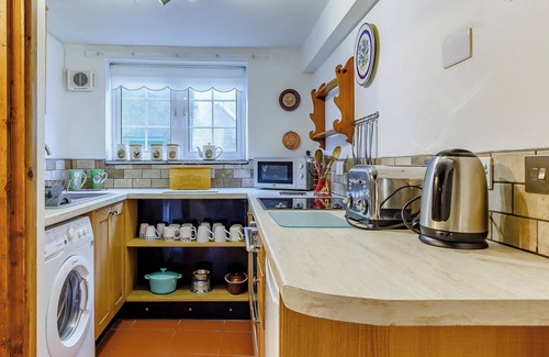 Polperro Cottage | 1 bedroom accommodation in Polperro, near Looe
