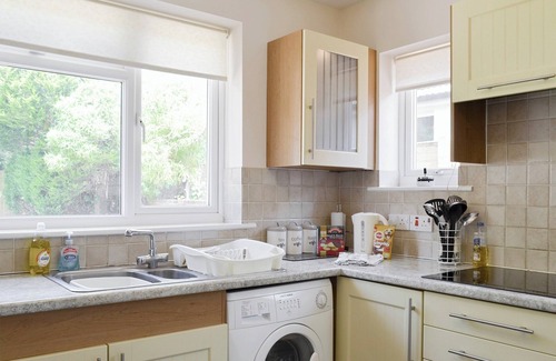 Broadstone Cottage | 1 bedroom accommodation in Broadstone, near Bournemouth
