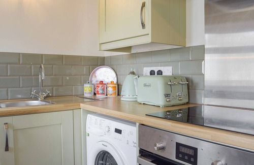 Penally Cottage | 1 bedroom accommodation in Penally, near Tenby