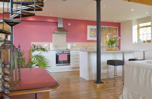 Wells Cottage | 1 bedroom accommodation in Burcott, Wells