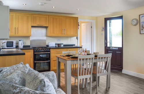 Fangfoss Cottage | 1 bedroom accommodation in Wilberfoss, near York