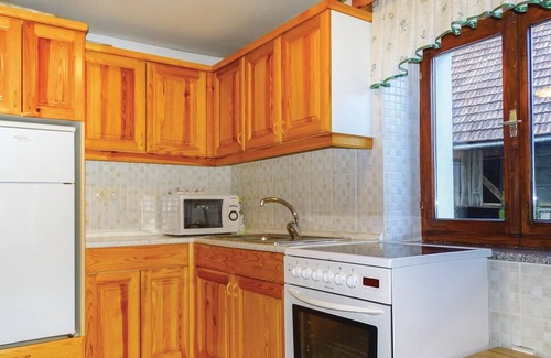 Semic House | 1 bedroom accommodation in Semic