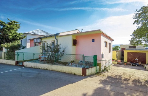 Karlobag Apartment | 1 bedroom amazing apartment in Karlobag