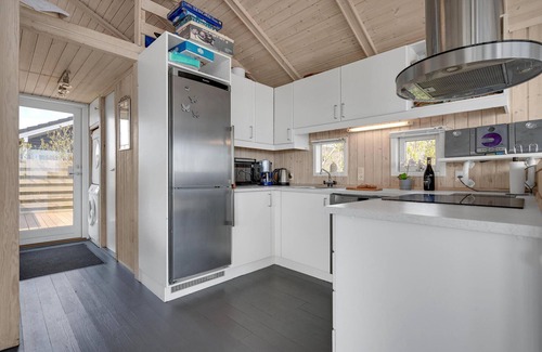 Beder Malling House | 1 bedroom amazing home in Malling