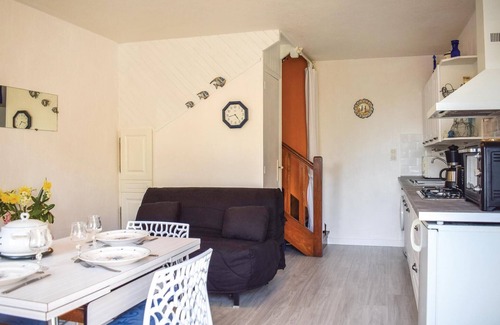 Plouha House | 1 bedroom amazing home in Plouha