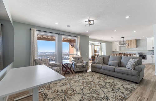 Hanson Ranch House | 1 bedroom and kitchen place with a valley scenery view & free parking