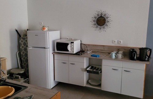 Charency-Vezin Apartment | 1 Bedroom Apartment in Charency-Vezin