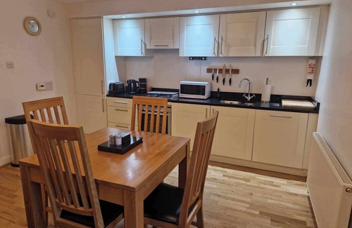 Fort Augustus Apartment | 1 Bedroom apartment by Loch Ness. On site swimming pool, tennis and gym.