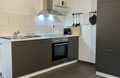 Schweinheim Apartment | 1 Bedroom Apartment in Aschaffenburg