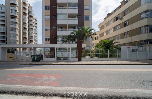 Agronomica Apartment | 1-bedroom Apartment 850 m From Masc - Cfe0503