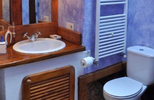 Olmedo Apartment | 1 bedroom apartment - 4 people: With charm and beautiful views of the garden
