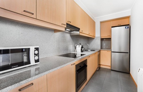 El Tarter Apartment | 1 Bedroom Apartment next to ski slopes. El Tarter. FLOC 41