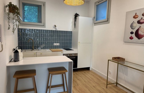 Gambetta Apartment | 1 bedroom apartment with balcony - near park