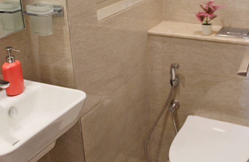 Hiranandani Gardens Apartment | 1-Bedroom Apartment @ Hiranandani Powai -Maxxvalue