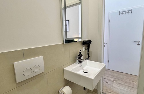 Oberbilk Apartment | 1 Bedroom Apartment In Düsseldorf