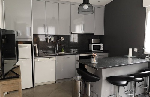 Fresnes Apartment | 1 Bedroom Apartment in Fresnes