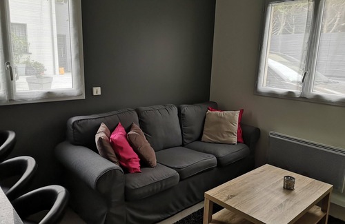 Fresnes Apartment | 1 Bedroom Apartment in Fresnes