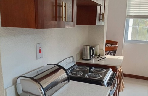 Gordon Town Apartment | 1-bedroom apartment in the Foothills of the Blue Mountains in Kingston