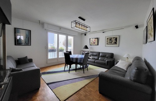 Bonne-Nouvelle Apartment | 1 Bedroom Apartment in Paris
