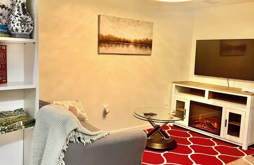 Queens House | 1 bedroom apartment in ground floor very nice and close to everything