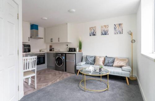 Seisdon Apartment | 1 Bedroom Apartment - Netflix - Close To City Centre And NEC