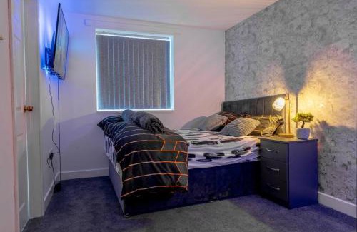 Seisdon Apartment | 1 Bedroom Apartment - Netflix - Close To City Centre And NEC
