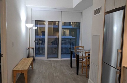 St. Lawrence Apartment | 1-bedroom apartment near St Lawrence market, pool and fitness room in condo