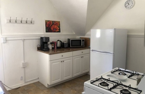 Livingston Apartment | 1 Bedroom Apartment Downtown Livingston