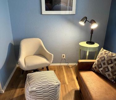 University Heights Apartment | 1 Bedroom Apartment Wbalcony