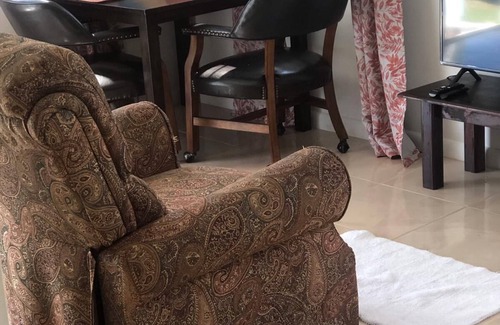 Stapledon Gardens Apartment | 1 Bedroom Apartments for rent in Nassau Bahamas