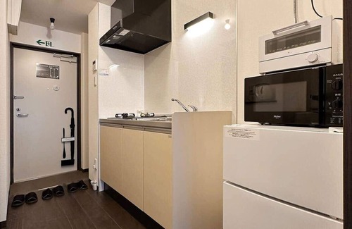 Hiroshima City Centre Apartment | 1 Bedroom Apt in City Centre w/balcony for 3 Ppl