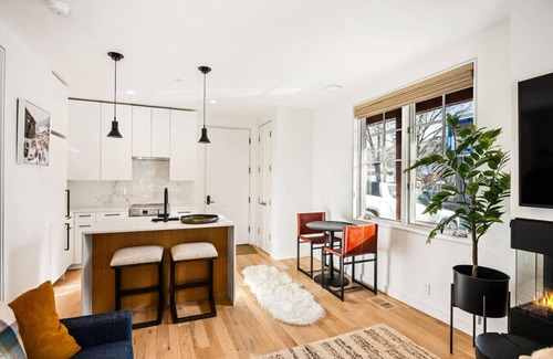 West End Apartment | 1 Bedroom Aspen Mountain Escape