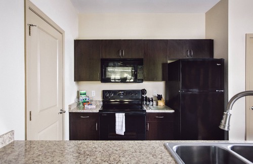 Deerwood Apartment | 1 bedroom at fabulous apartment near St Johns Town Center (TER)