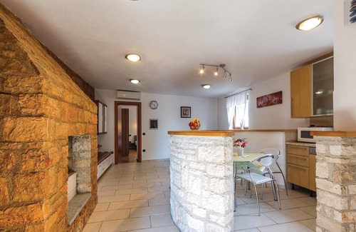 Orbanici Apartment | 1 bedroom awesome apartment in Orbanici