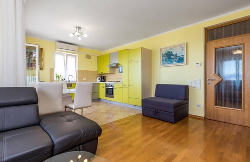 Volosko Apartment | 1 bedroom awesome apartment in Volosko