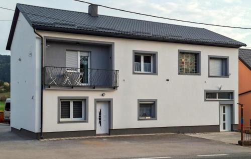 Vrhovine Apartment | 1 Bedroom Awesome Apartment In Vrhovine