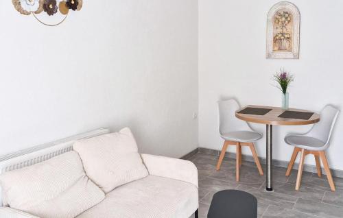 Vrhovine Apartment | 1 Bedroom Awesome Apartment In Vrhovine