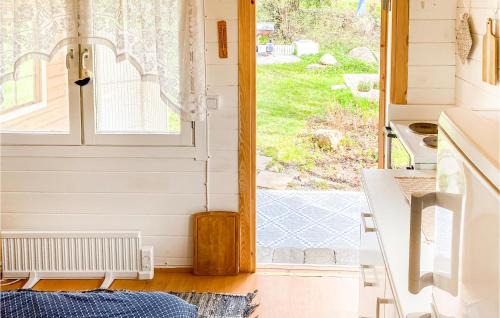 Frillesas House | 1 Bedroom Awesome Home In Frillesås