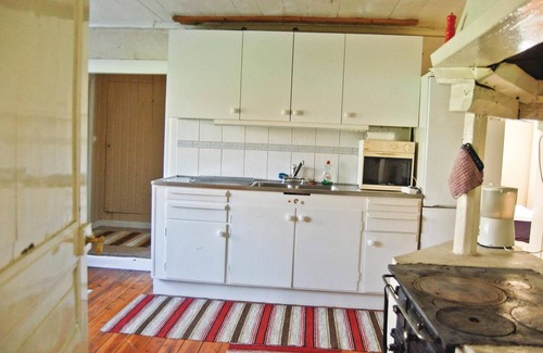Mullsjo House | 1 bedroom awesome home in Habo