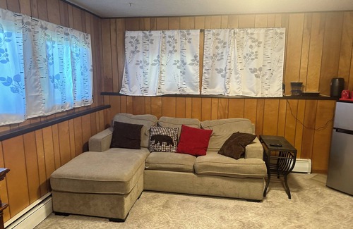 Northeast Anchorage House | 1-bedroom basement unit with Mountain View in Anchorage w/high speed WiFi